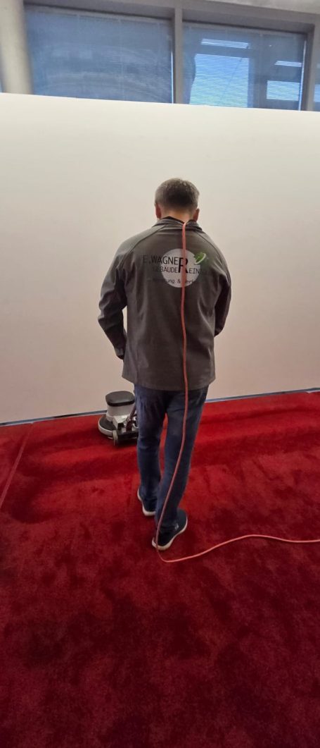 mit Maschine bearbeiten